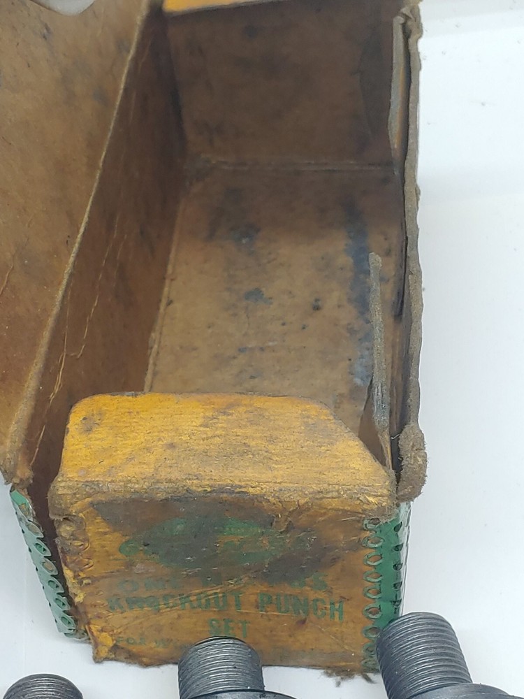 Greenlee No735 Knockout Punch Set. N1