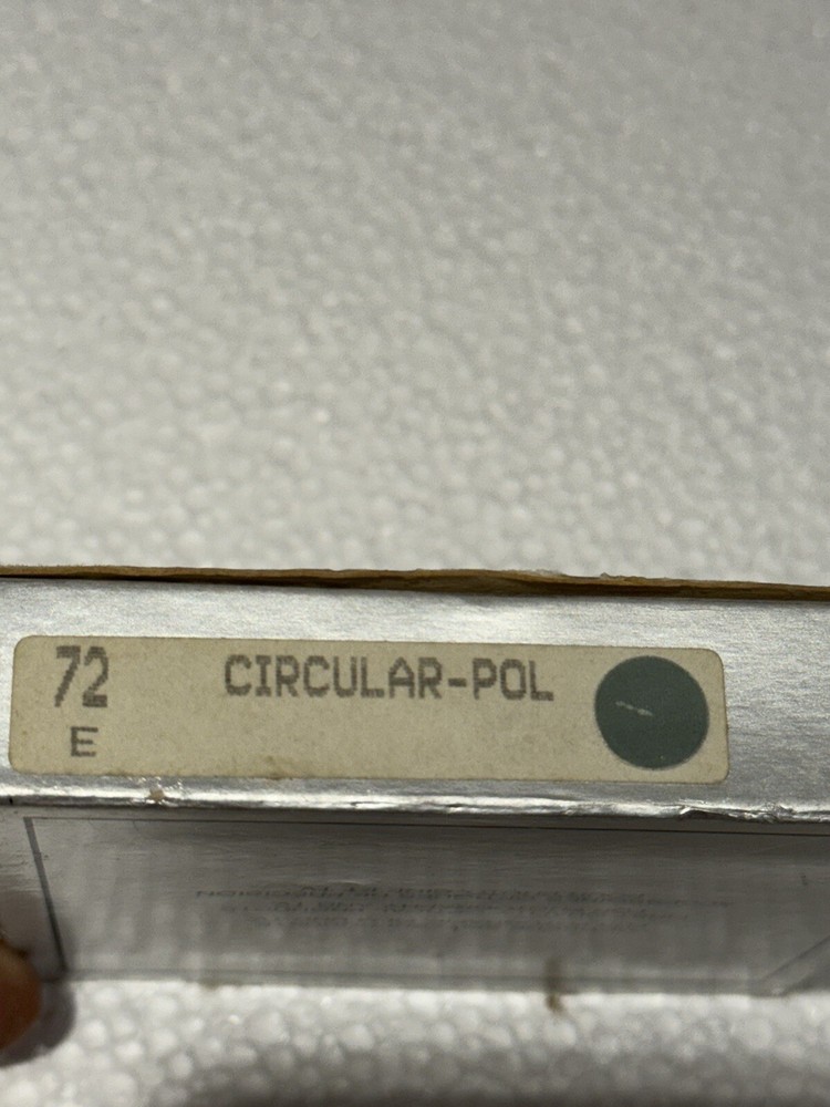 Schneider B+W 72mm Circular Polarizer 72E in case