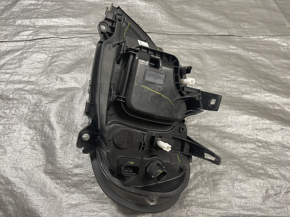 2012 Freightliner M2 106 Right Passenger Headlight Head Light