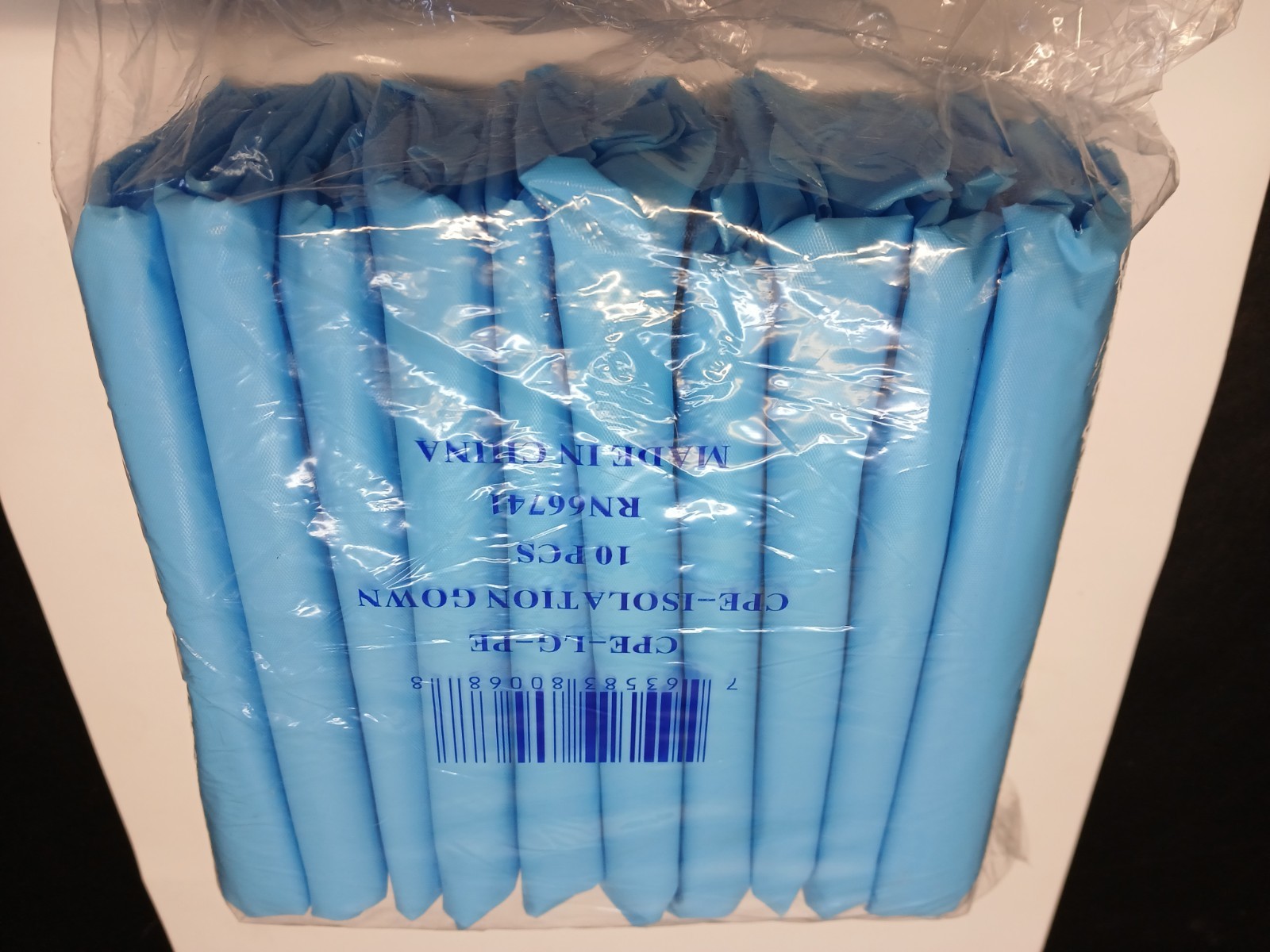 SAFETYLAND LARGE SIZE DISPOSABLE BLUE APRONS. 10 PACK NEW IN BAG !