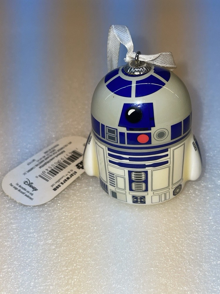 Star Wars R-D figure with chain