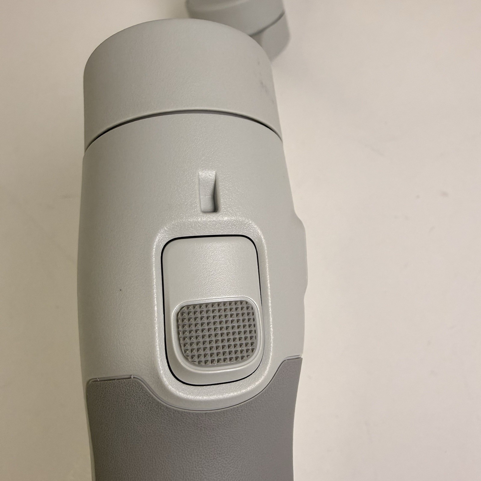 DJI Osmo Mobile 7 Smartphone Gimbal Stabilizer – Gray – Tested – w/ Box USED