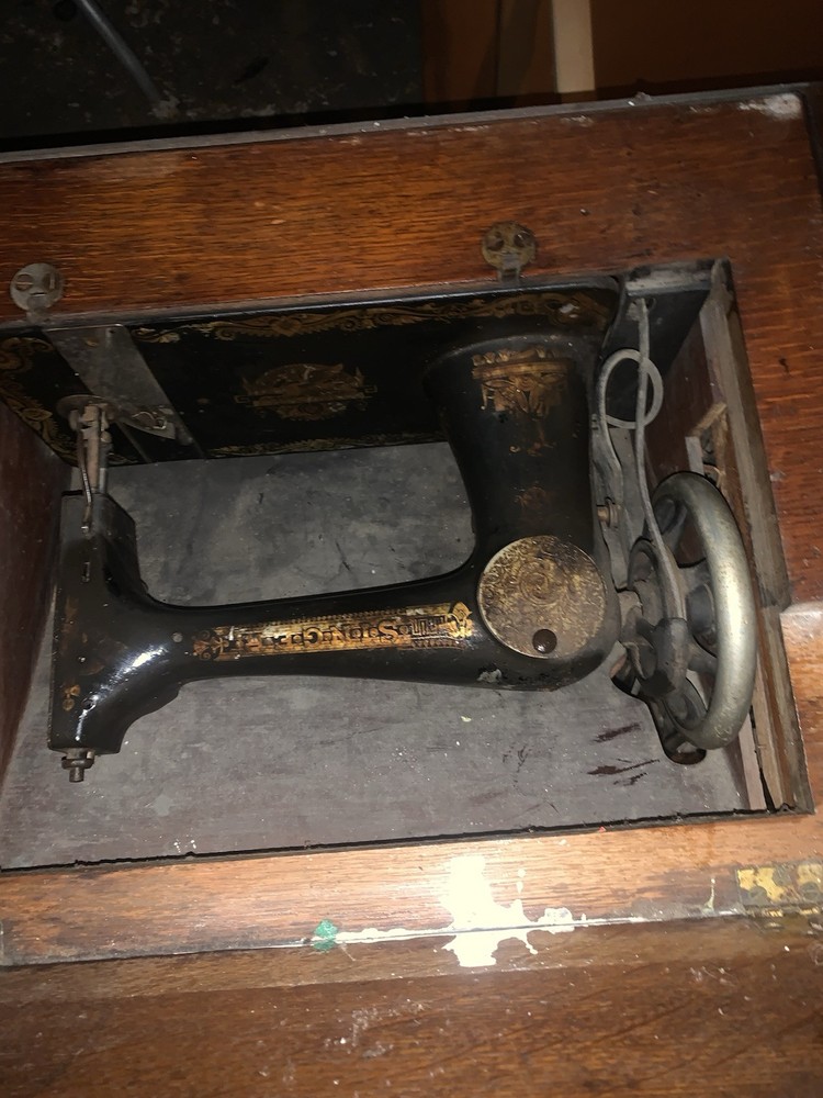 Singer Sewing Machine