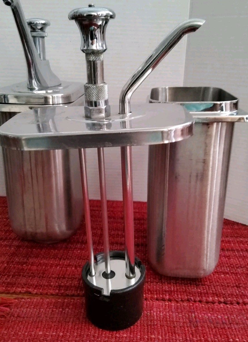 1950'S Drugstore Ice Cream Shop Soda Fountain Syrup. 3 Complete, 2 Bases