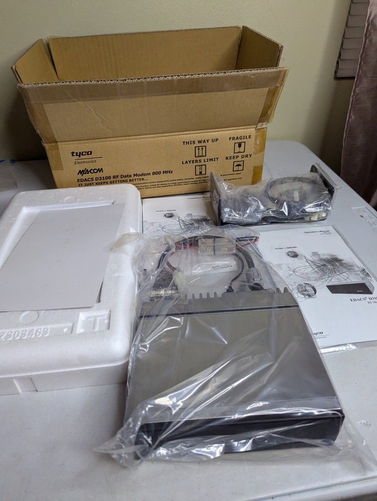 NOS Harris M/A-COM EDACS D3100 RF DATA MODEM |  2 Way Trunked System 800 MHz