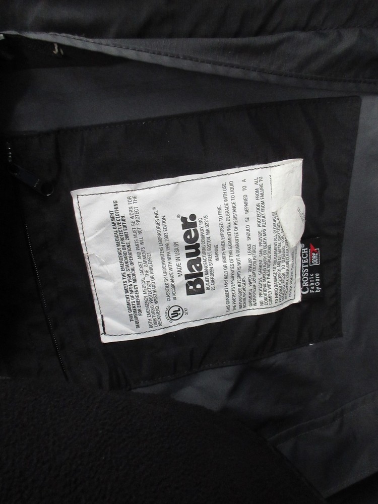BLAUER Model 9000 9300Z Crosstech Mens Large Regular Jacket w/ Removeable Lining