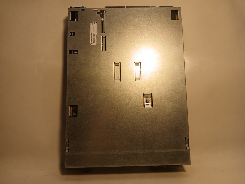 EMC 110-123-002D Storage Controller Module