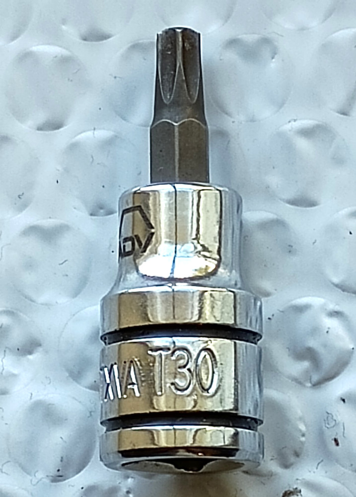 MATCO TOOLS "ADV" B30TXVA, 3/8" SOCKET DRIVEN, T30 TORX BIT.