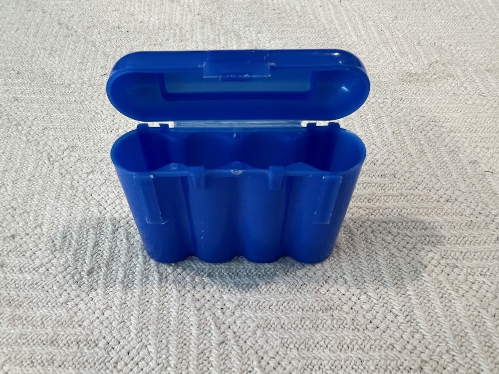 AA/AAA Battery Plastic Storage Case, Blue