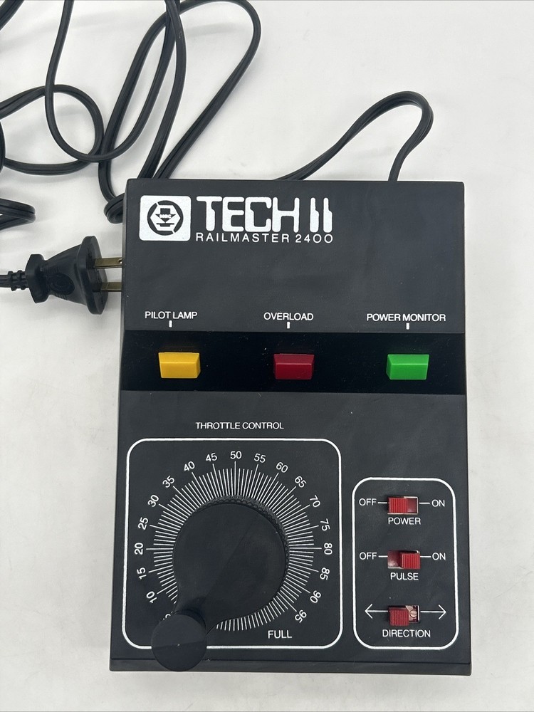 MRC Tech II Railmaster 2400 Railroad Model Train Control Transformer