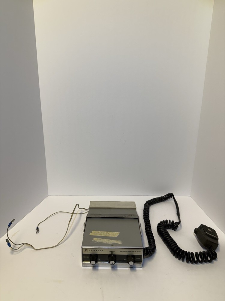 Johnson Messenger 100 CB Radio Untested