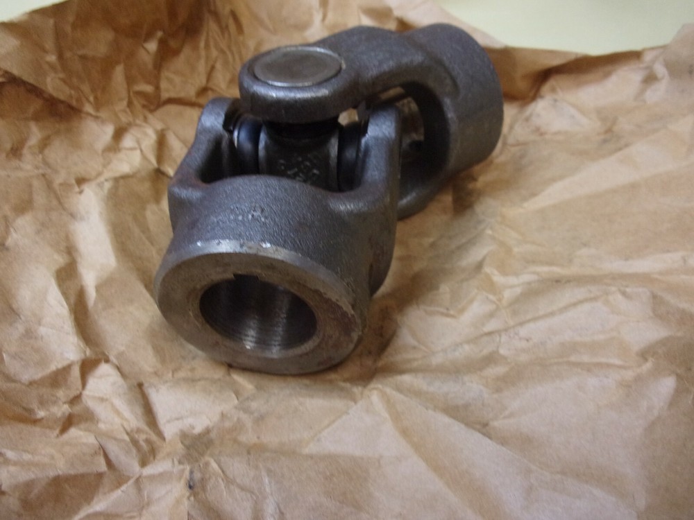 Boston Gear 17390 Knuckle Universal Joint Assembly UJNL 20-20