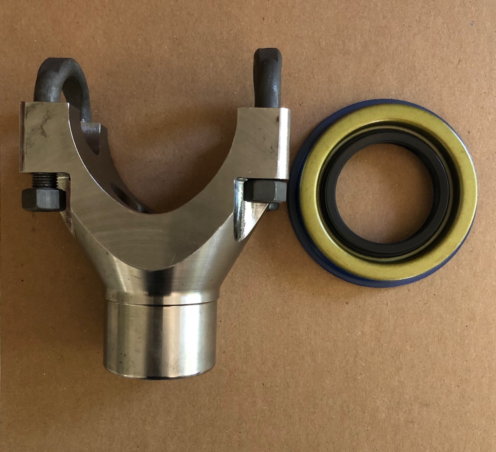 Ford 9" Inch Dayton 1350 Billet Steel Yoke 28 Spline with Seal and Straps