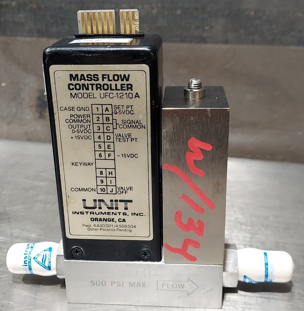 UFC-1210A, Mass Flow Controller, 30 SLM, N2
