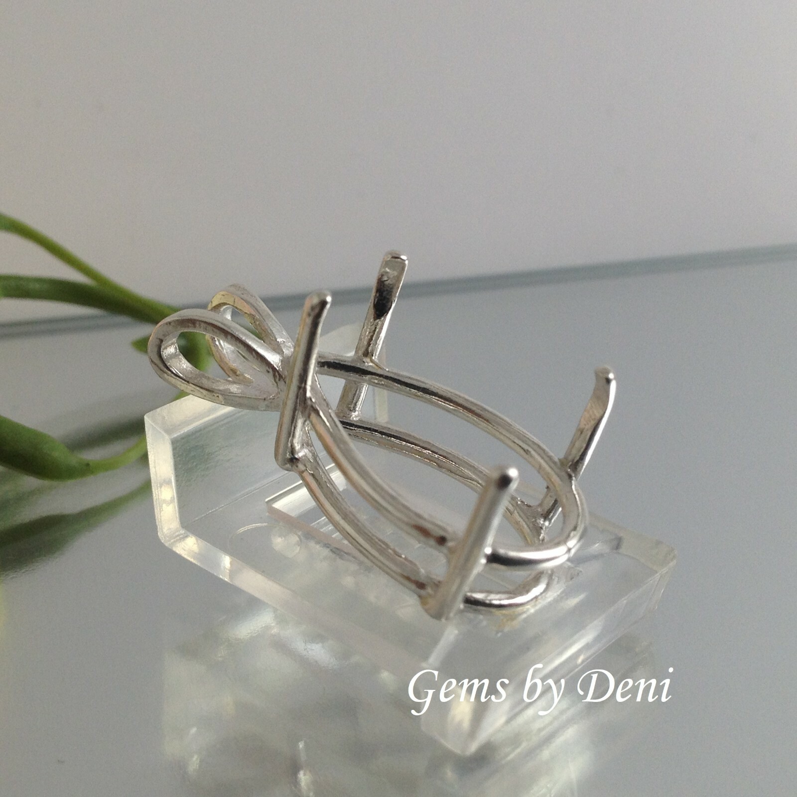 Solid Sterling Silver Pear Cast Wire Pre-Notched Pendant Setting (5x3mm-30x22mm)