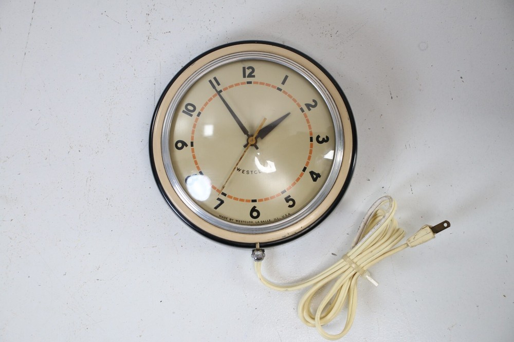 Westclox Manor wall clock 7" model S4-A