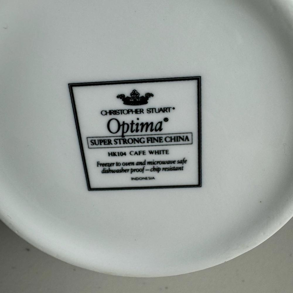 Cafe White by CHRISTOPHER STUART Teapot and Lid