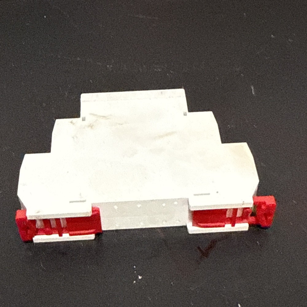 GEYA GRT8-S2 Asymmetric Cycle Timer Relay Used