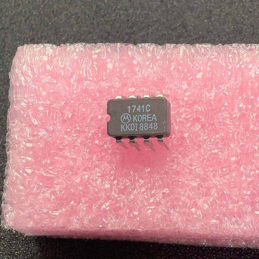 1741C - MOTOROLA - OP AMP