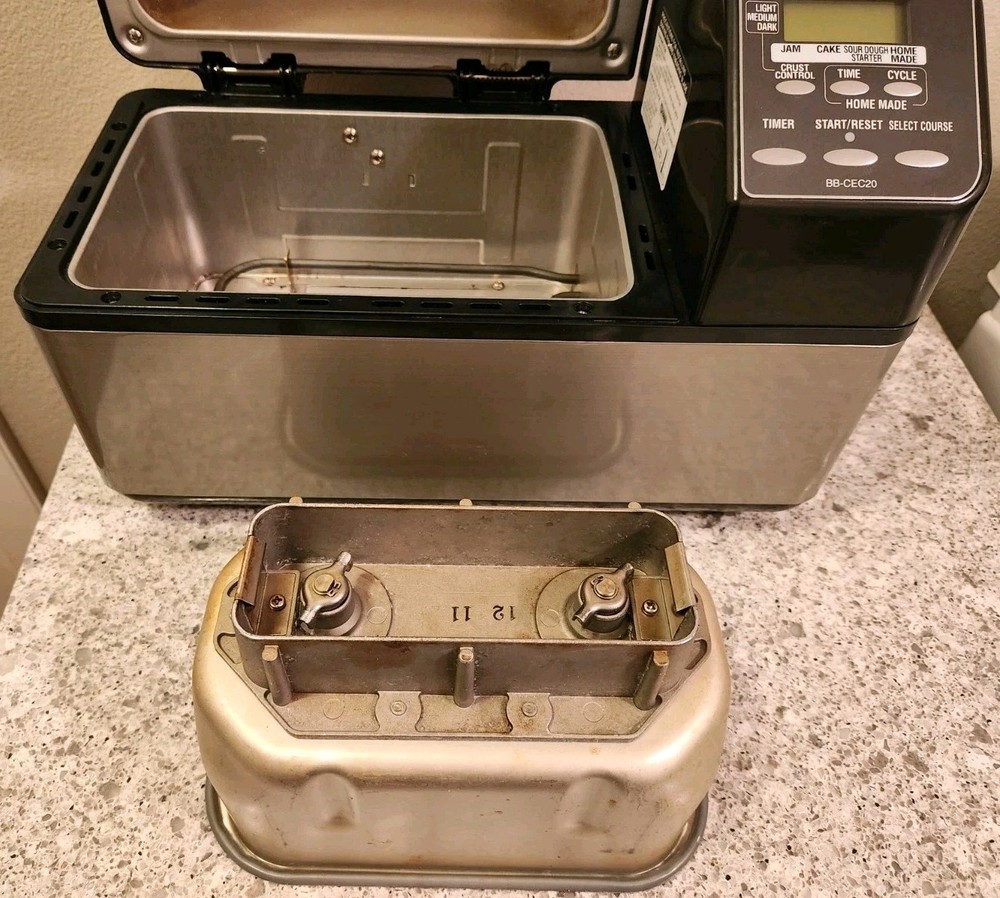 Zojirushi Bread Machine BB-CEC20 Home Bakery Supreme Breadmaker Black