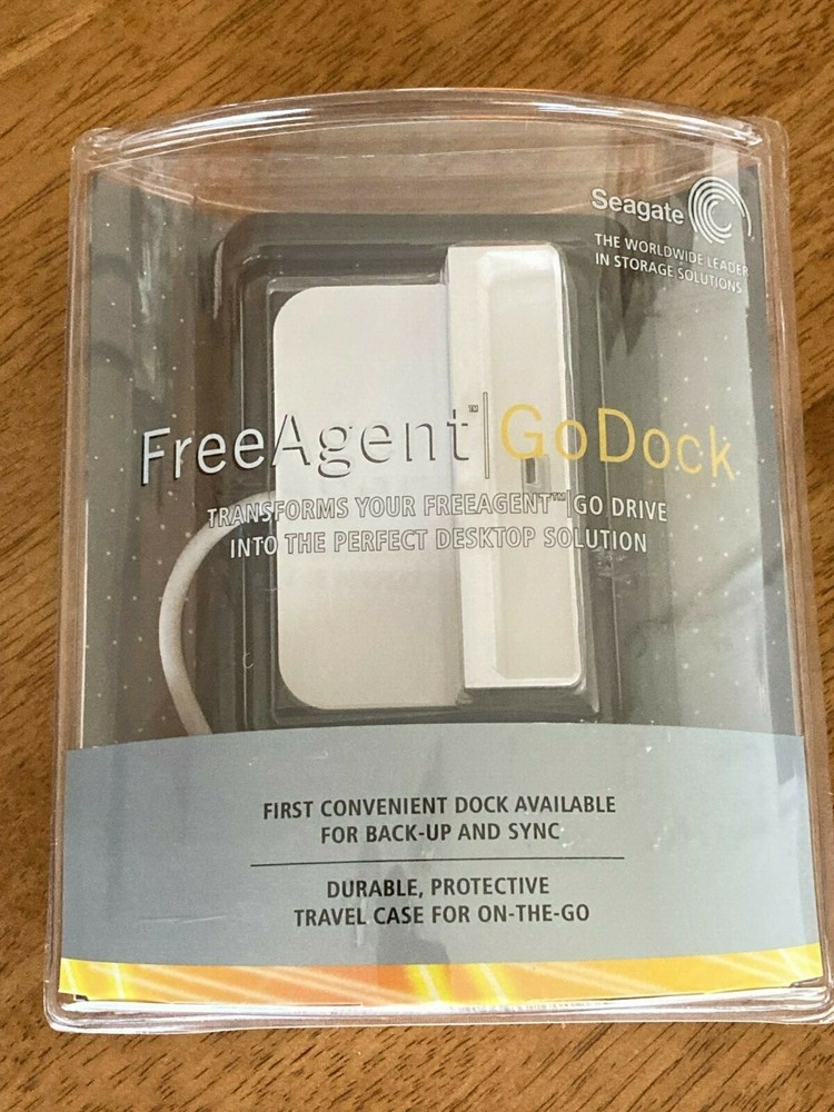 Free Agent Go Dock by Seagate Technology NEW