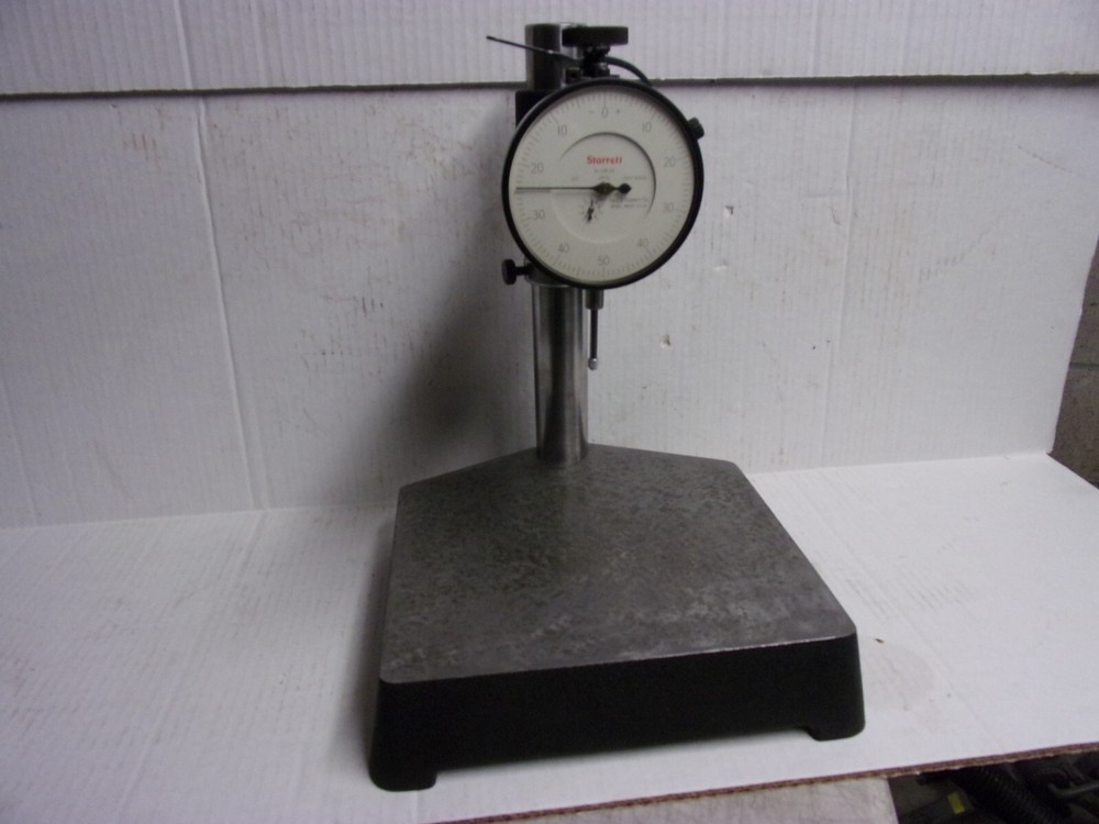 STARRETT  #653 Dial Comparator. Cast Iron Base. W/656-441 Indicator   used