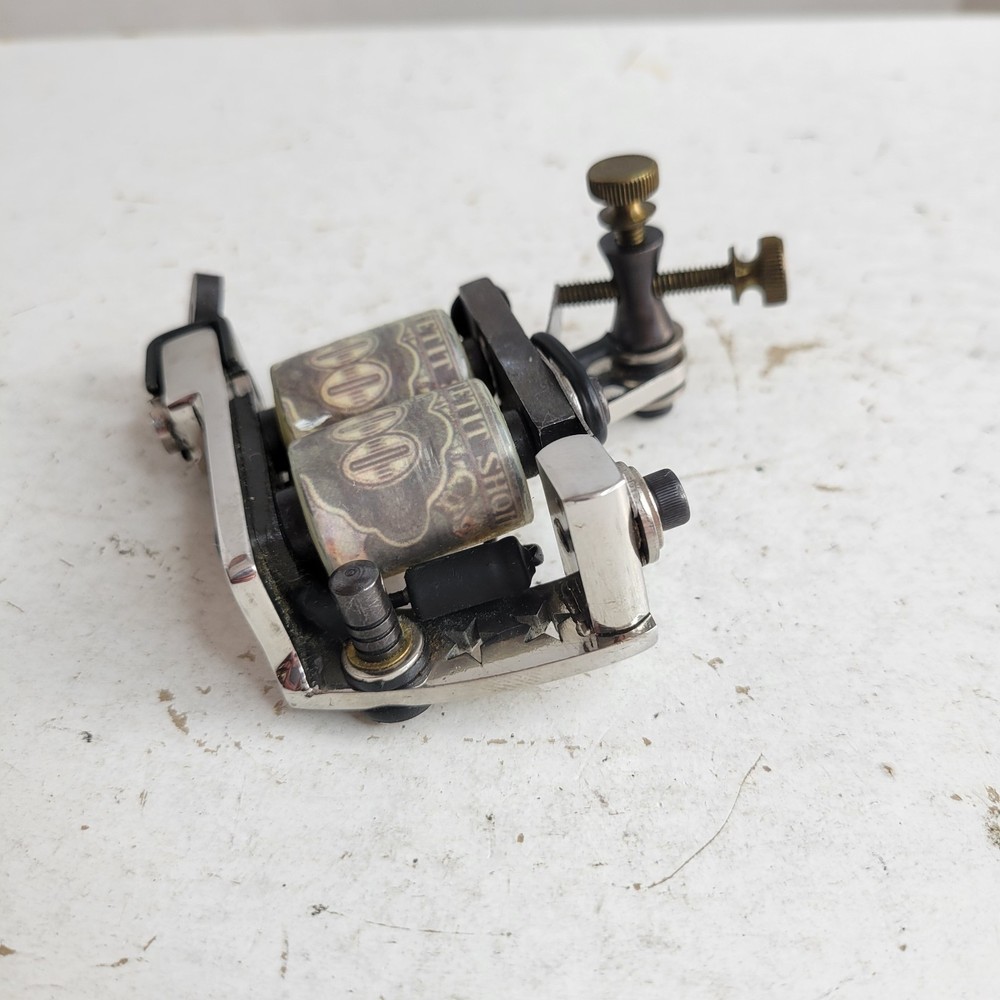 Tattoo Machine Shader