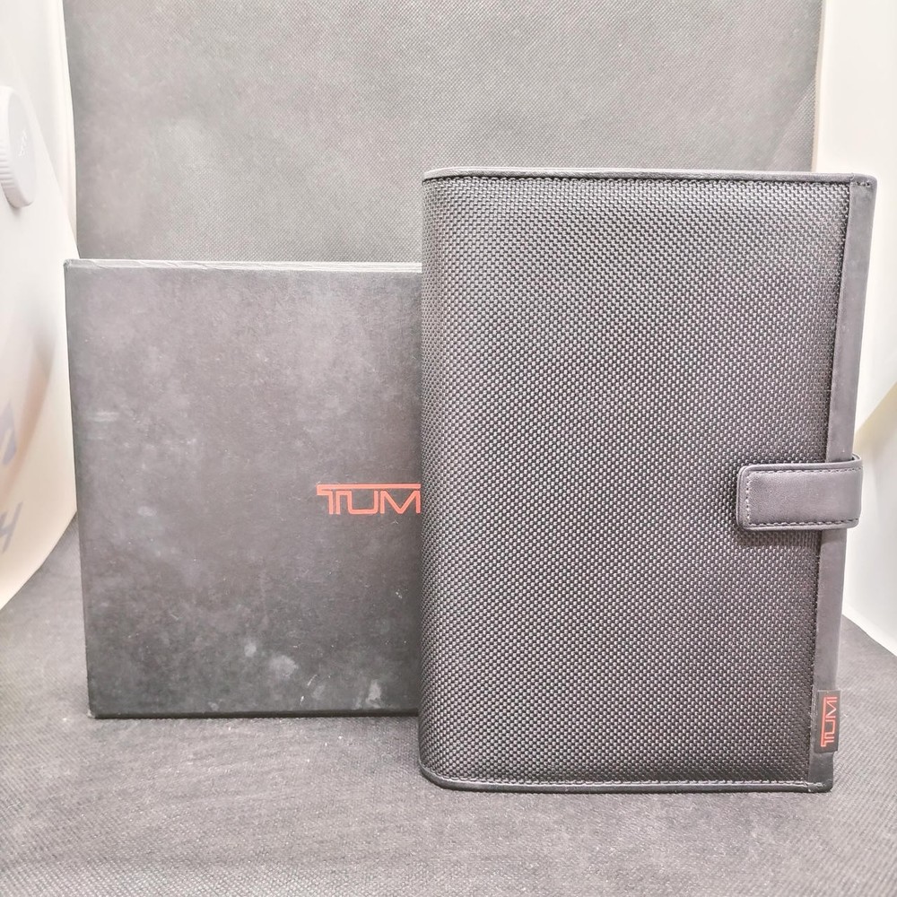 Tumi 6 Hole System Notebook