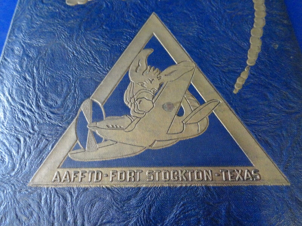 FT. STOCKTON ARMY AIR FIELD PILOT CLASS BOOK 44-E