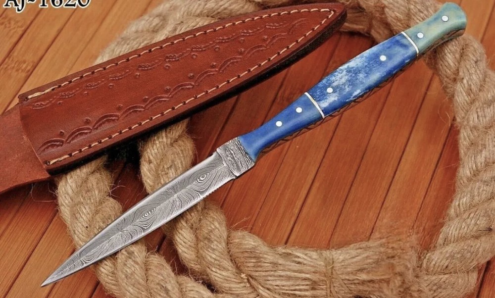 Damascus Double edged Dagger Fixed Blade Boot Knife Outdoor Hunting Throwing