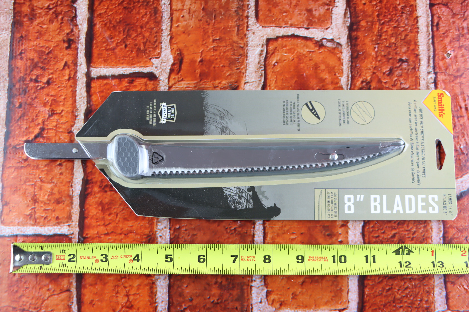 Smith's 51262 Electric Fillet Knive 8" Blades 420 Stainless