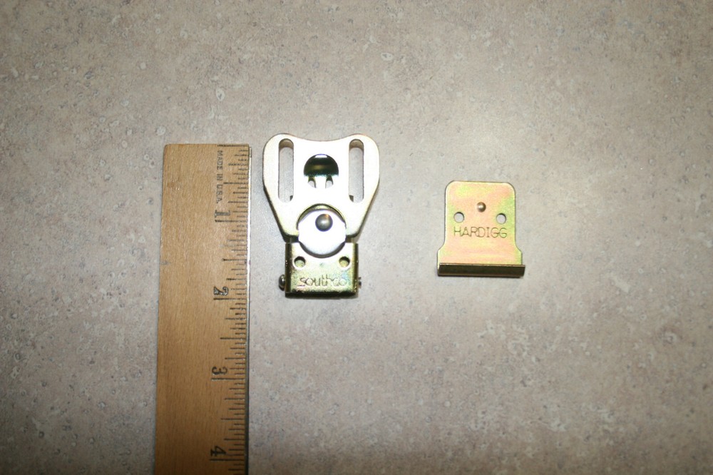 Twist Lock Latches (23ea)