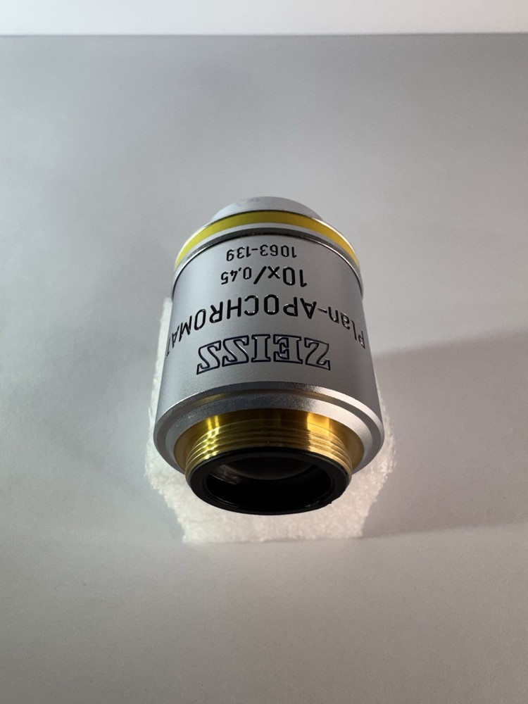 Zeiss Plan-Apochromat 10x/0.45 ∞/0.17 Microscope Objective Lens RMS