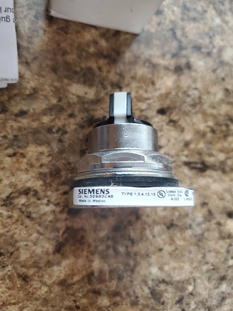SIEMENS 3 POSITION C CAM LONG SELECTOR LEVER 52SB2CAB