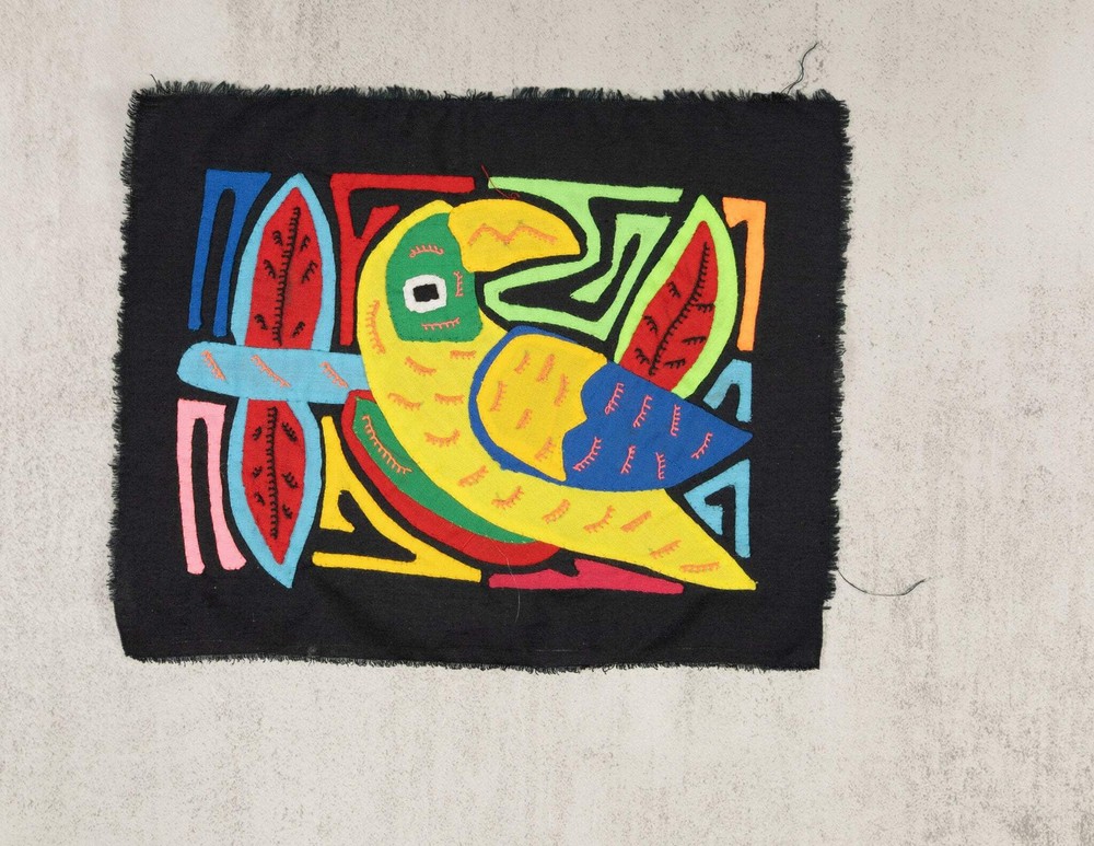 Multicolor Chartruce Red And Blue Bird Molita