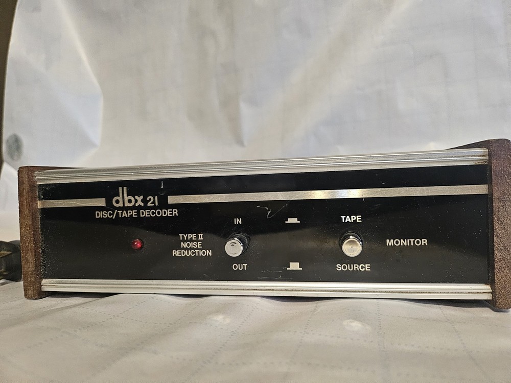 DBX 21 Disc Tape Decoder Noise Reduction Model 21 USA Made