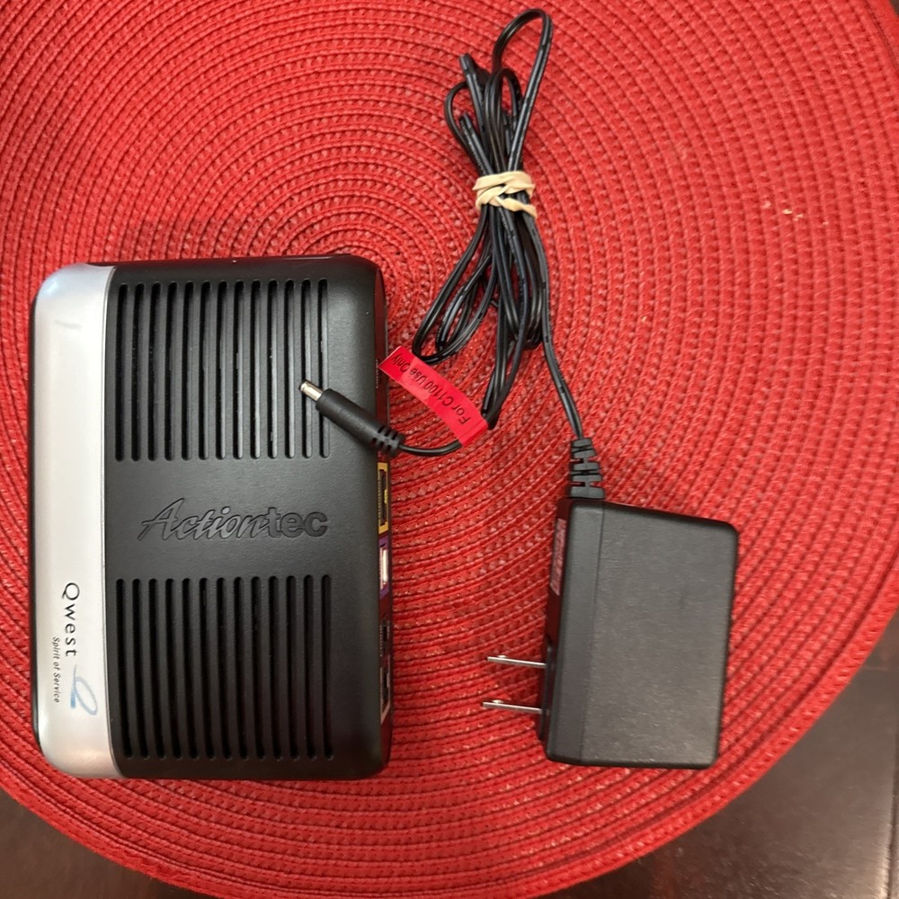 Quest Actiontec M1000 Internet Modem w/ AC Adapter