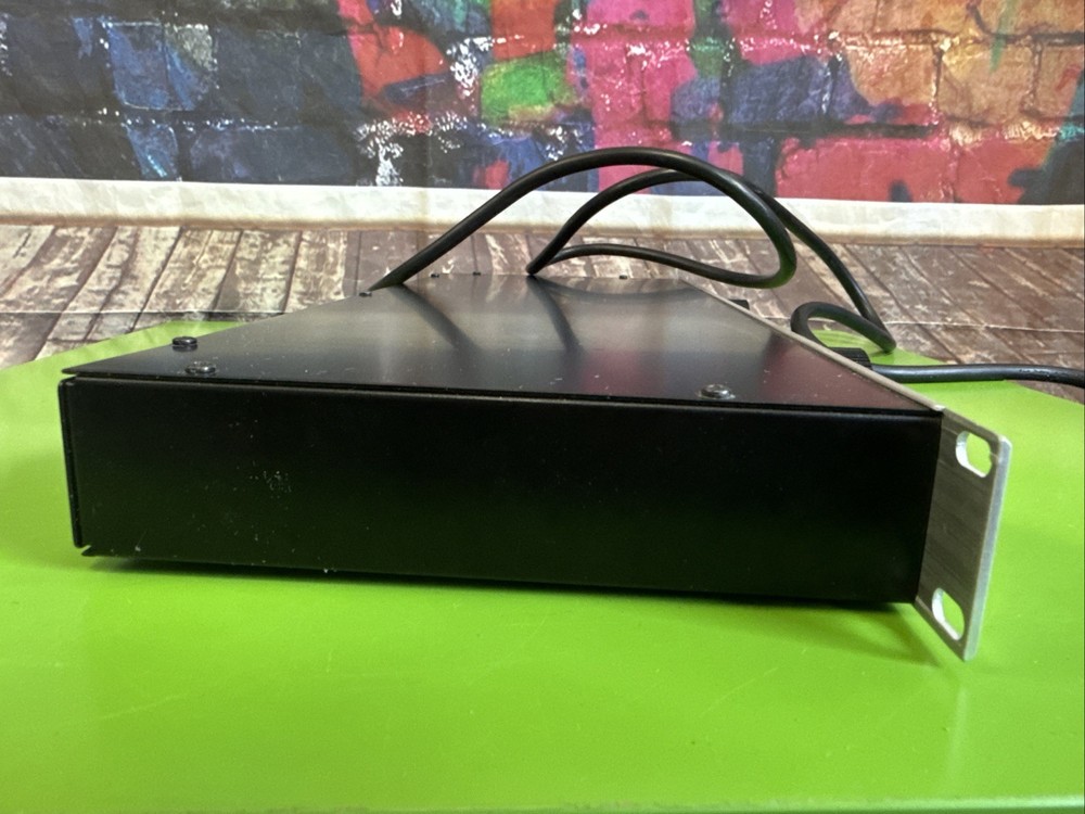 Andy Audio Power Conditioner And Light Module PCL-810