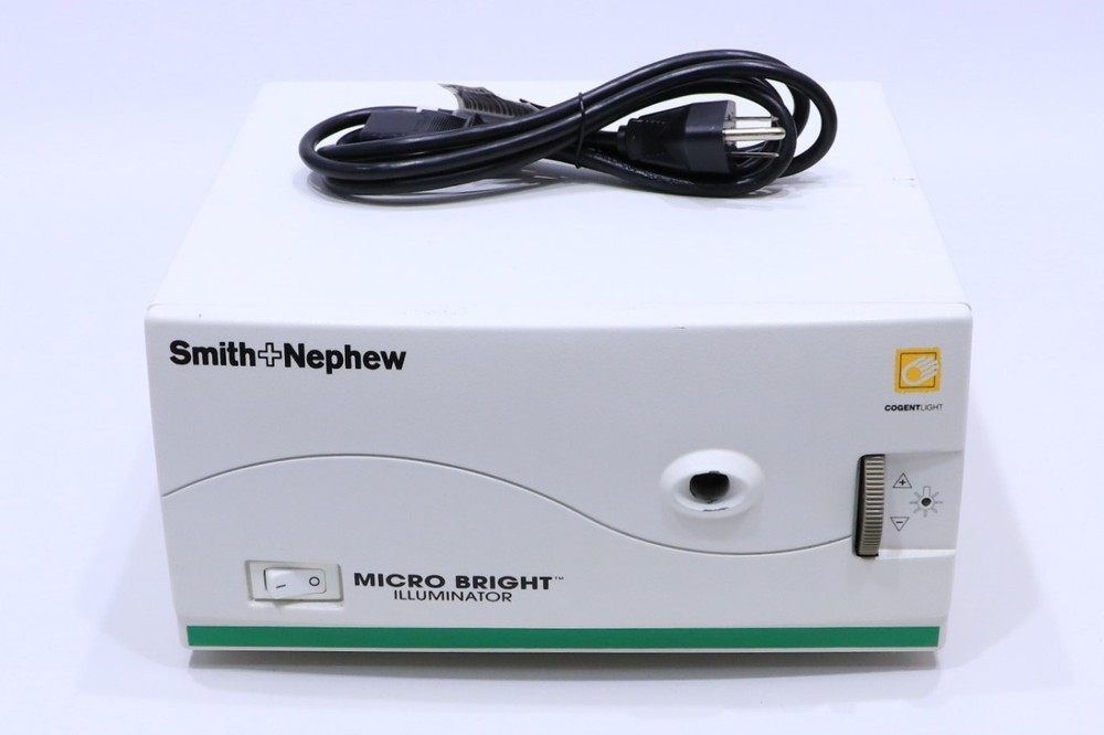* SMITH & NEPHEW 7023-2100 MICRO BRIGHT ILLUMINATOR LIGHT SOURCE