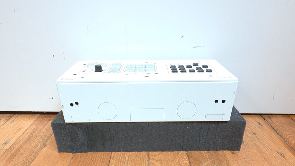Extron MLC 226 IP DV+ - White MediaLink Controller - USED