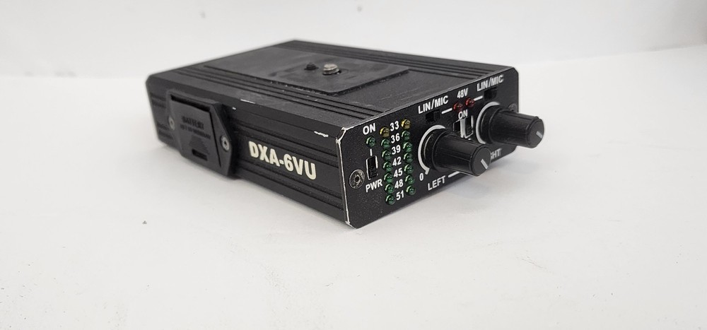 BEACH TEK DXA-6VU CAMCORDER XLR ADAPTER