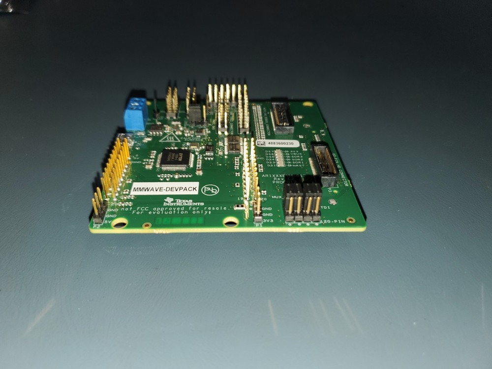 Texas Instruments MMWAVE-DEVPACK (AR1XXXEVM-012) - mmWave Sensing Solutions
