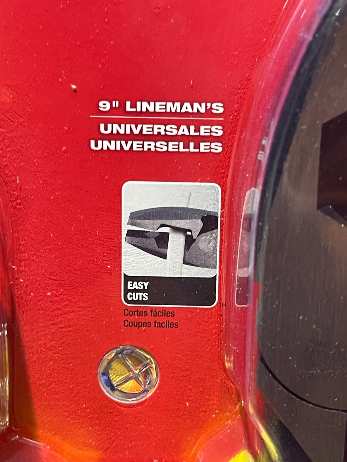 Milwaukee 1000V Insulated Electricians Hand Tool Sets (48-22-2215 & 48-22-2204)