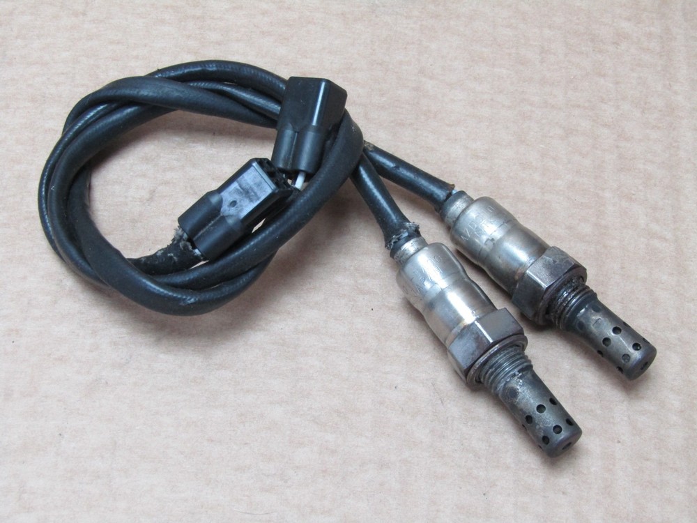 Triumph Thunderbird Storm 2017 7,418 miles lambda sensors pair (9380)