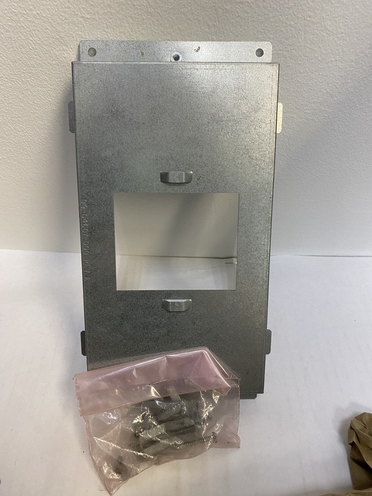 Radionics D54B Flush Mount Kit (Brass)