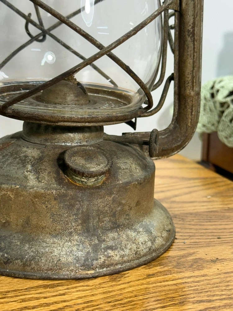 Dietz Monarch Lantern