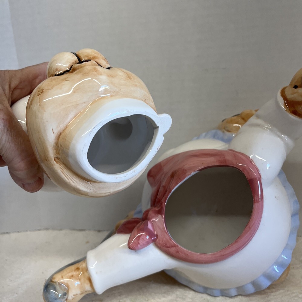 HomeTrends Ceremic Teapot
