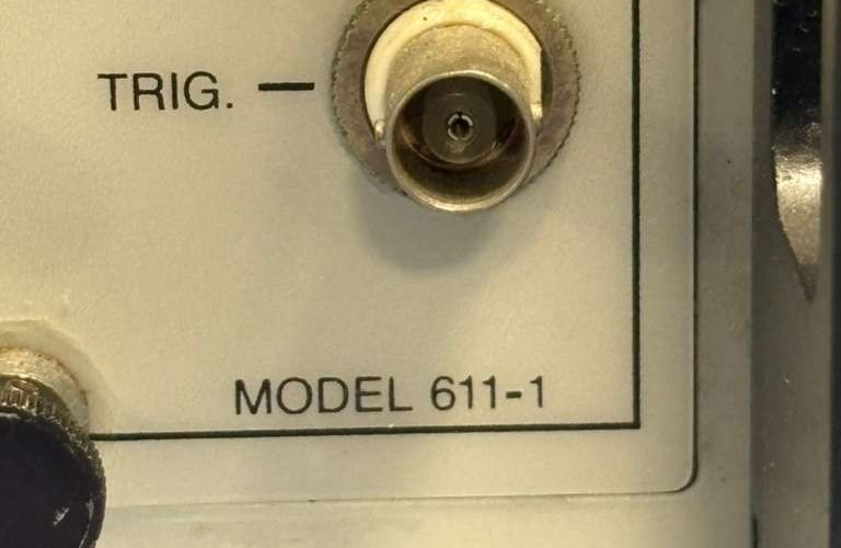 Analogic Data Precision Waveform Dynamic Signal Analyzer 6100B w/Digitizer 611-1