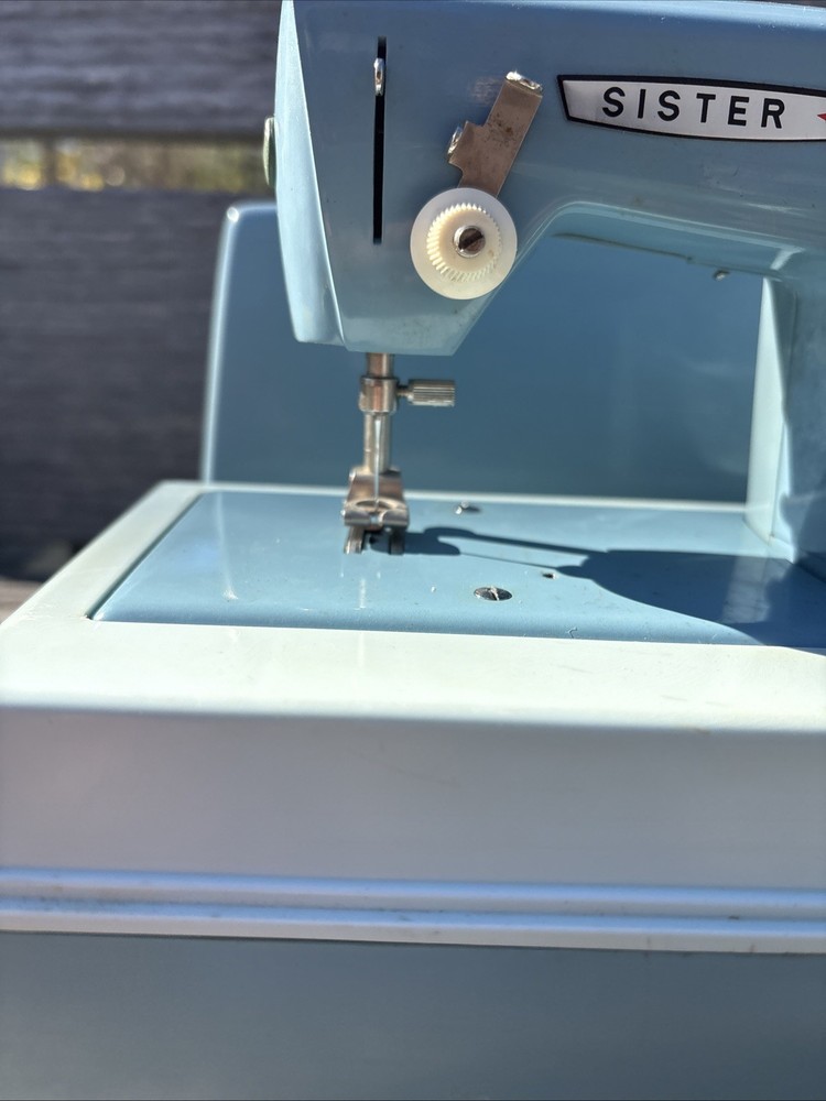 Sisters Electic Mini Sewing Machine Blue In Case Parts Only