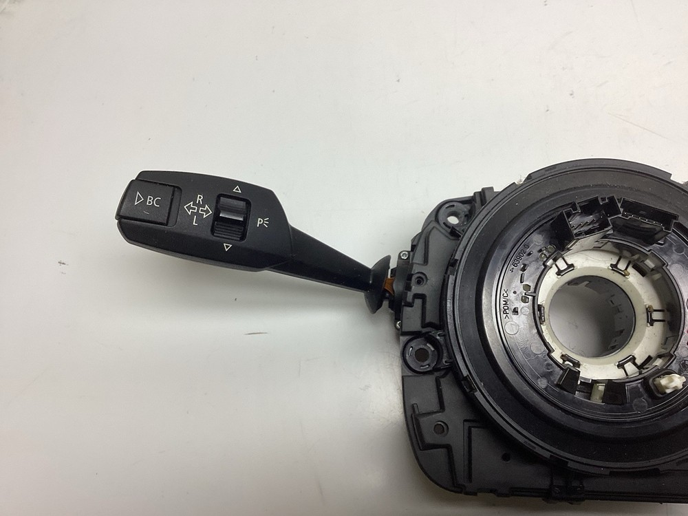 BMW 1 3 SERIES E81 E82 E87 E89 E91 WIPER STALK SWITCH UNIT 9123032
